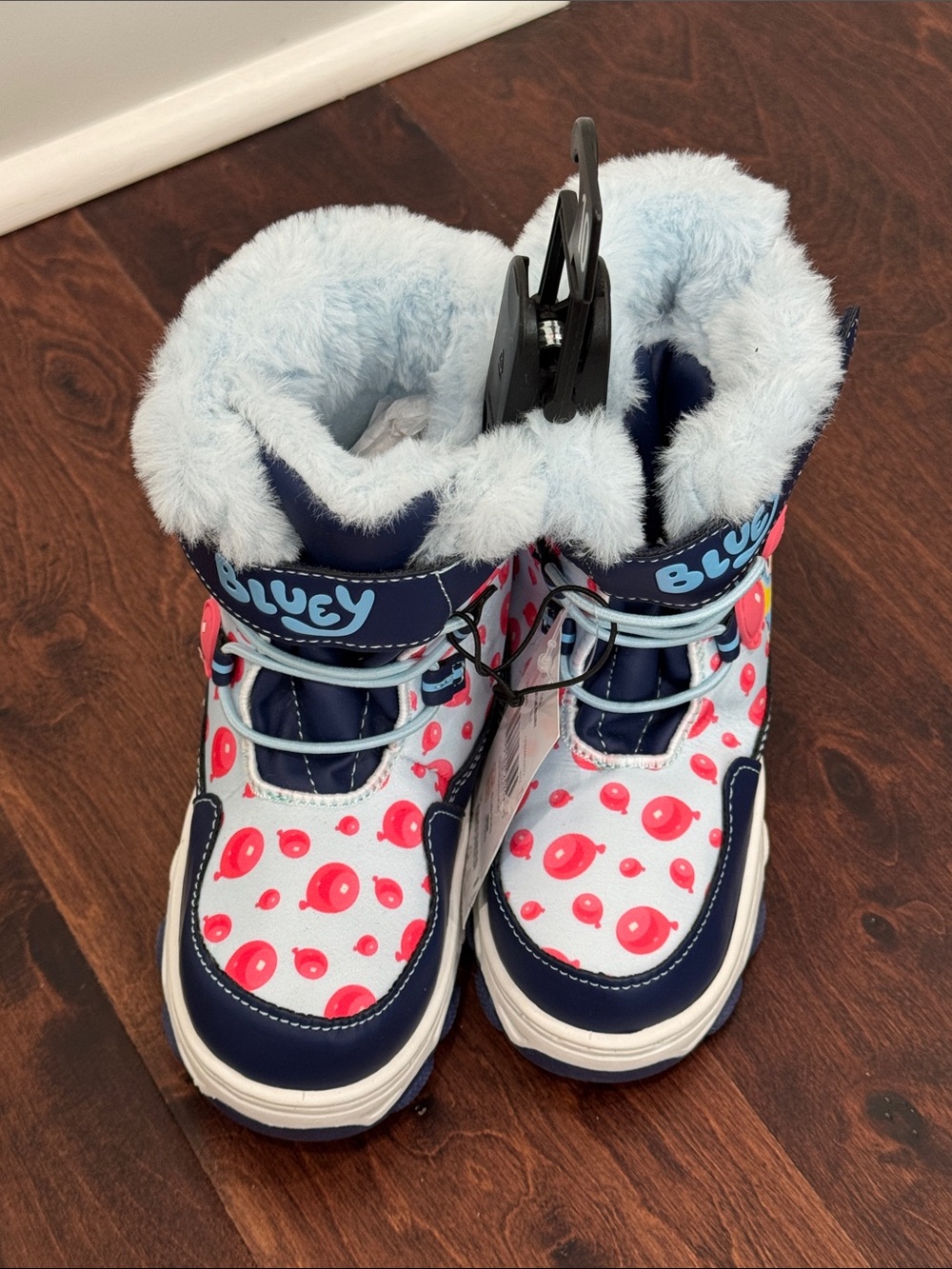 NEW Bluey Toddler Girls Snow Weather Boots Waterproof Winter Shoes, size 10